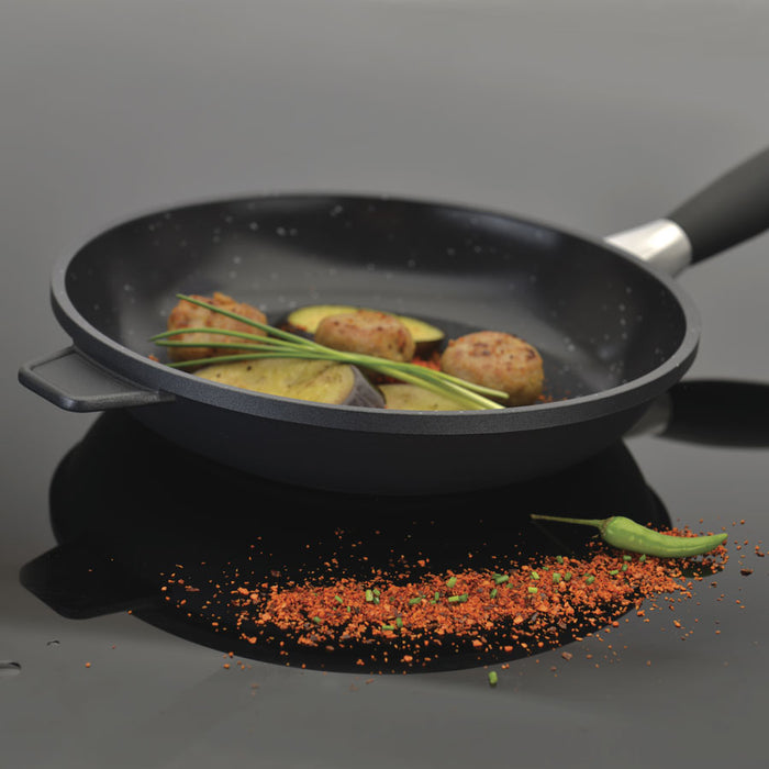 Image 6 of EuroCAST Cast Aluminum Nonstick 8" Fry Pan