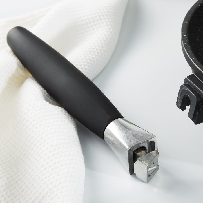 Image 6 of EuroCAST Cast Aluminum Nonstick 9.5" Fry Pan