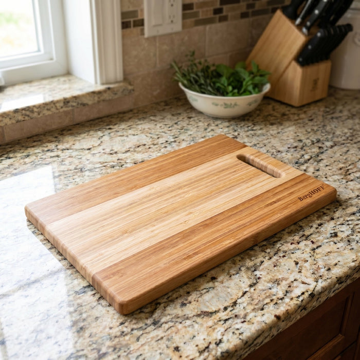 BergHOFF Bamboo 14.2" x 8.7" Rectangle Cutting Board, Two-Toned with Handle - Cutting Boards
