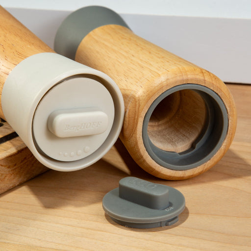 BergHOFF Balance 2pc Rubberwood Covered Grinder 8.25" - Salt & Pepper Shakers