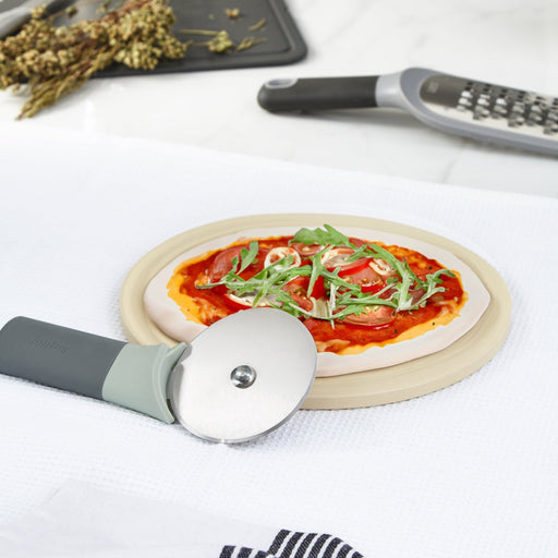 BergHOFF Leo 9.5" Pizza Stone with Pizza Cutter Set, Small - Pizza Stones