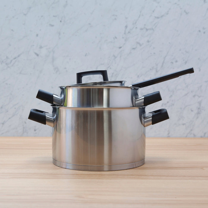 BergHOFF Ron 8" 18/10 Stainless Steel Covered Dutch Oven, 3.1 Qt - Stock Pots