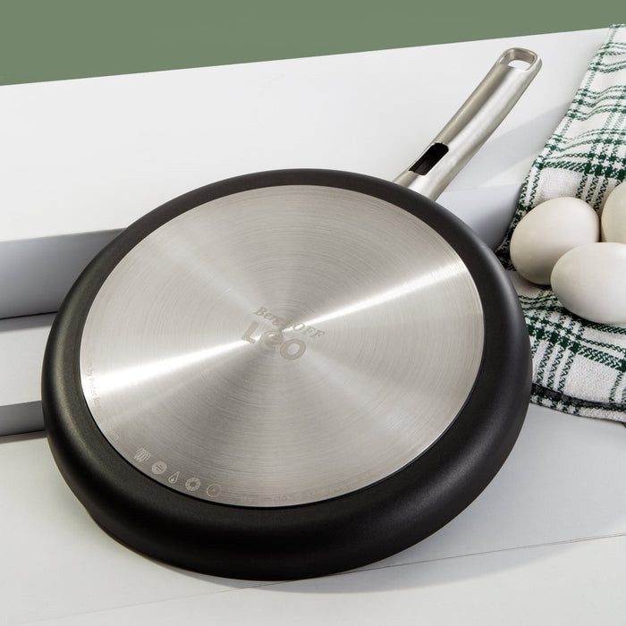 BergHOFF Leo Graphite Nonstick Ceramic Omelet pan 10" - Skillets & Frying Pans