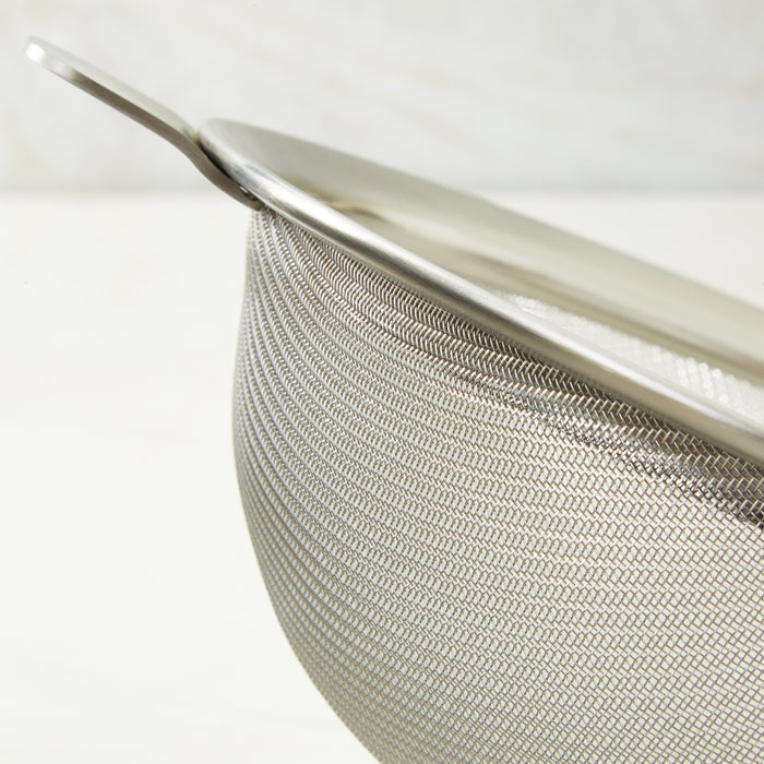 Image 4 of Leo Graphite Stainless Steel Mesh Strainer