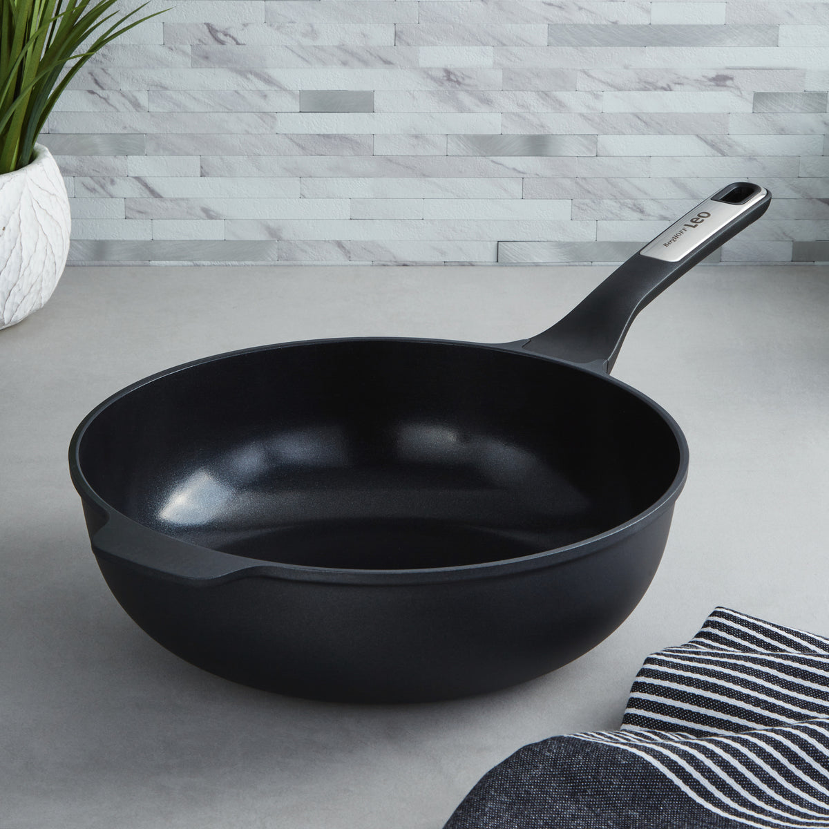 Phantom Nonstick Ceramic 11