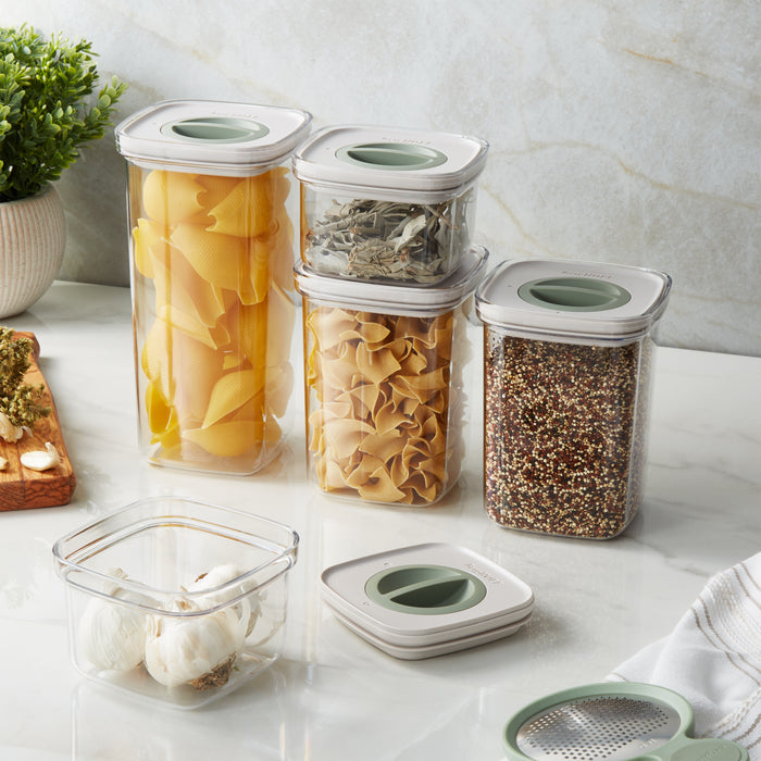 Image 3 of Leo Balance Smart Seal Food Container, 1.1qt.