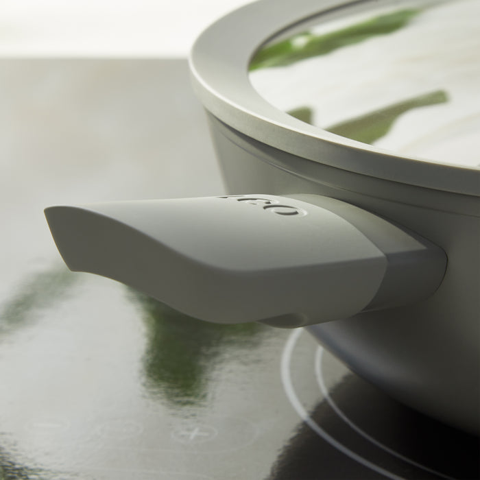 Image 3 of Leo Balance Nonstick Ceramic 12.75" Wok Pan 6.2qt., Glass Lid, Moonmist