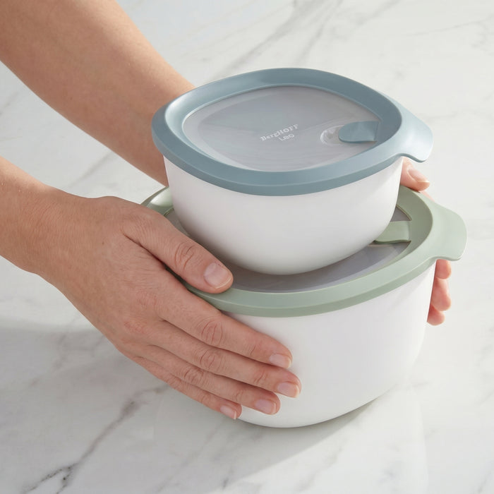 Image 3 of Leo Balance To Go 2pc Food Storage Container Set