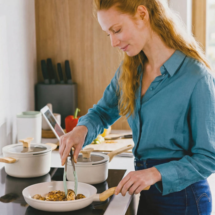 Image 5 of Leo Balance 7pc Ceramic Nonstick Cookware Set, Cream