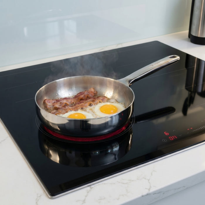 Image 4 of Belly Tri-Ply 18/10 Stainless Steel 8" Fry Pan, Stellar