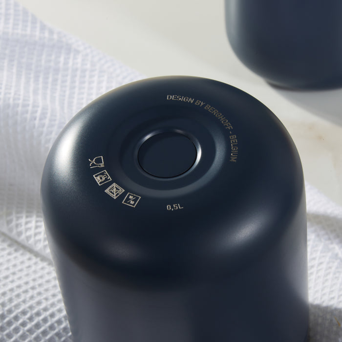 Image 8 of Nommie Stainless Steel 17oz Food Container, Navy