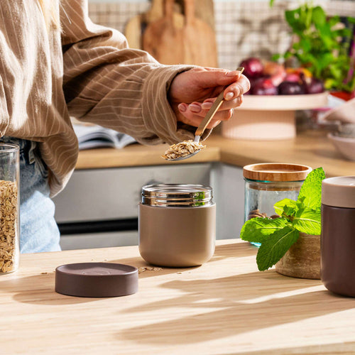 Nommie small food jar