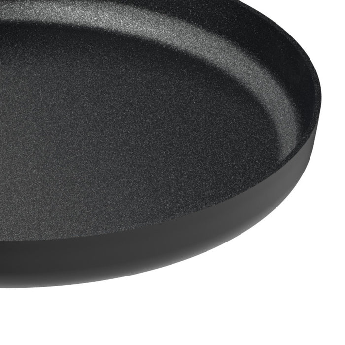 Image 2 of LEO Non-stick Recycled Aluminum Omelet pan 10", Graphite