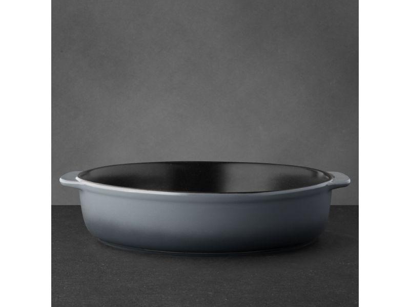 Image 3 of Gem 9.5" Stoneware Round Baking Dish